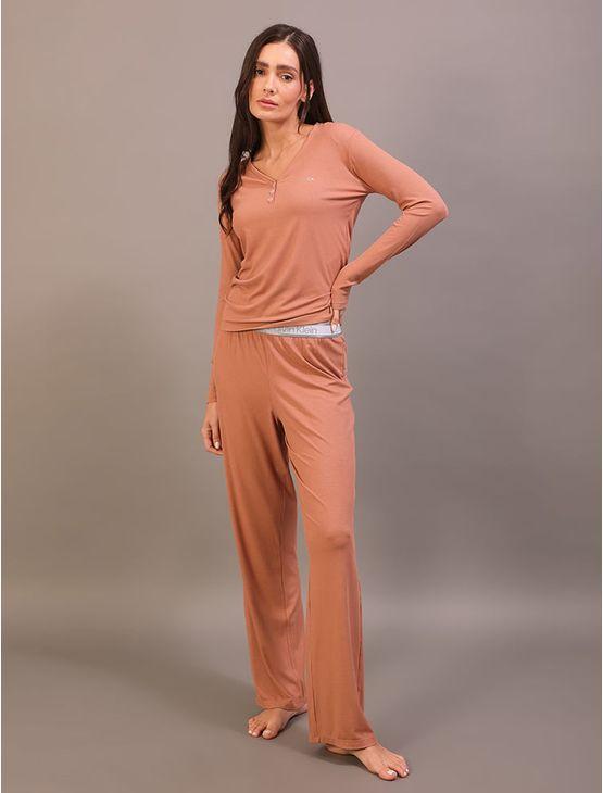 Pijama Manga Longa Calça Visco Canelada - Caramelo Pijama Manga Longa Calça Visco Canelada Caramelo p