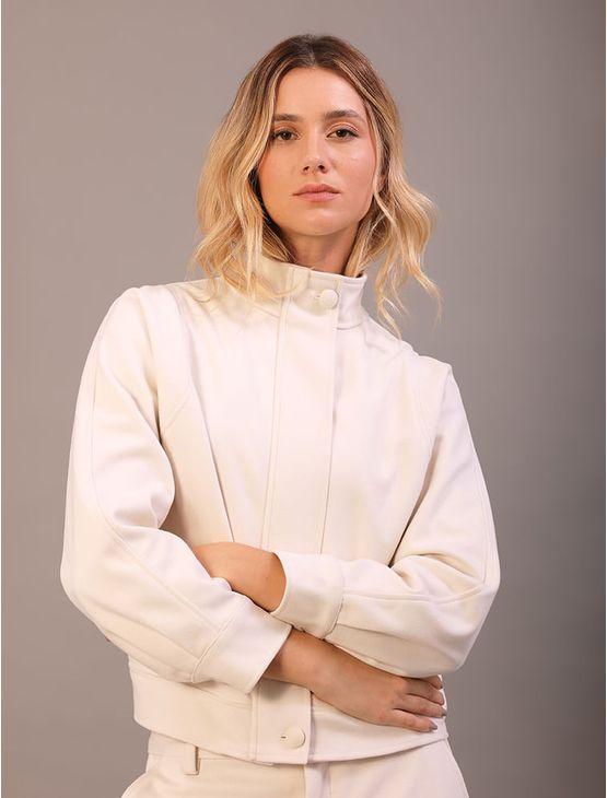 Jaqueta Calvin Klein Feminina Gola Alta Com Recortes - Off White Jaqueta Calvin Klein Feminina Gola Alta Com Recortes Off White 42