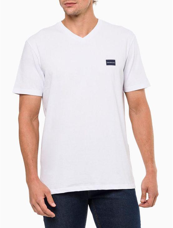 Camiseta Masculina Gola v Básica Logo No Peito Calvin Klein Jeans - Branco Camiseta Masculina Gola v Básica Logo No Peito Calvin Klein Jeans Branco Pp
