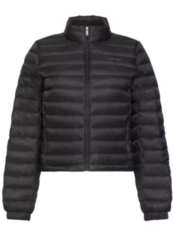 Jaqueta Calvin Klein Feminino Matelassê Ultralight - Preto Jaqueta Calvin Klein Feminino Matelassê Ultralight Preto Gg