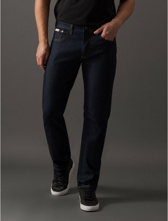 Calça Jeans Masculina Slim Cintura Baixa Tom Médio Calvin Klein Jeans - Azul Médio Calça Jeans Masculina Slim Cintura Baixa Tom Médio Calvin Klein Jeans Azul Médio 46