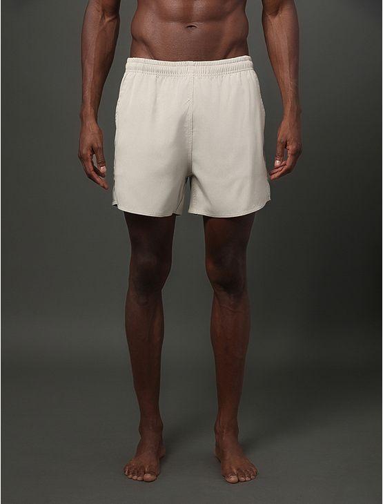 Shorts D'Água Masculino Logo Lateral Calvin Klein Swimwear - Caqui Claro Shorts D'Água Masculino Logo Lateral Calvin Klein Swimwear Caqui Claro Ggg