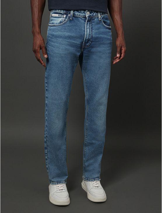 Calça Jeans Masculina 5 Pockets Calvin Klein Jeans - Azul Médio Calça Jeans Masculina 5 Pockets Calvin Klein Jeans Azul Médio 48