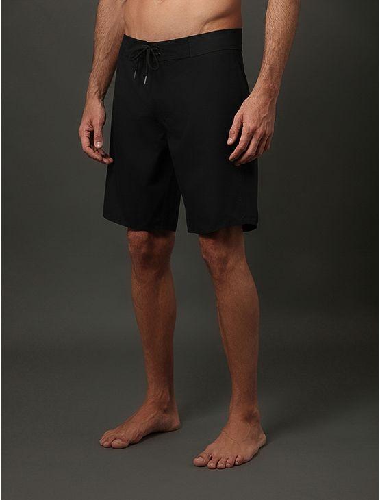 Bermuda D'Água Masculina Logo Refletivo Calvin Klein Swimwear - Preto Bermuda D'Água Masculina Logo Refletivo Calvin Klein Swimwear Preto p