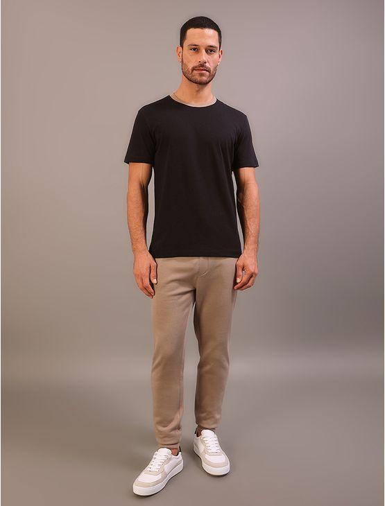 Camiseta Manga Curta Calvin Klein Jeans Masculino Boxy Gola Colorida - Preto Camiseta Manga Curta Calvin Klein Jeans Masculino Boxy Gola Colorida Preto Pp