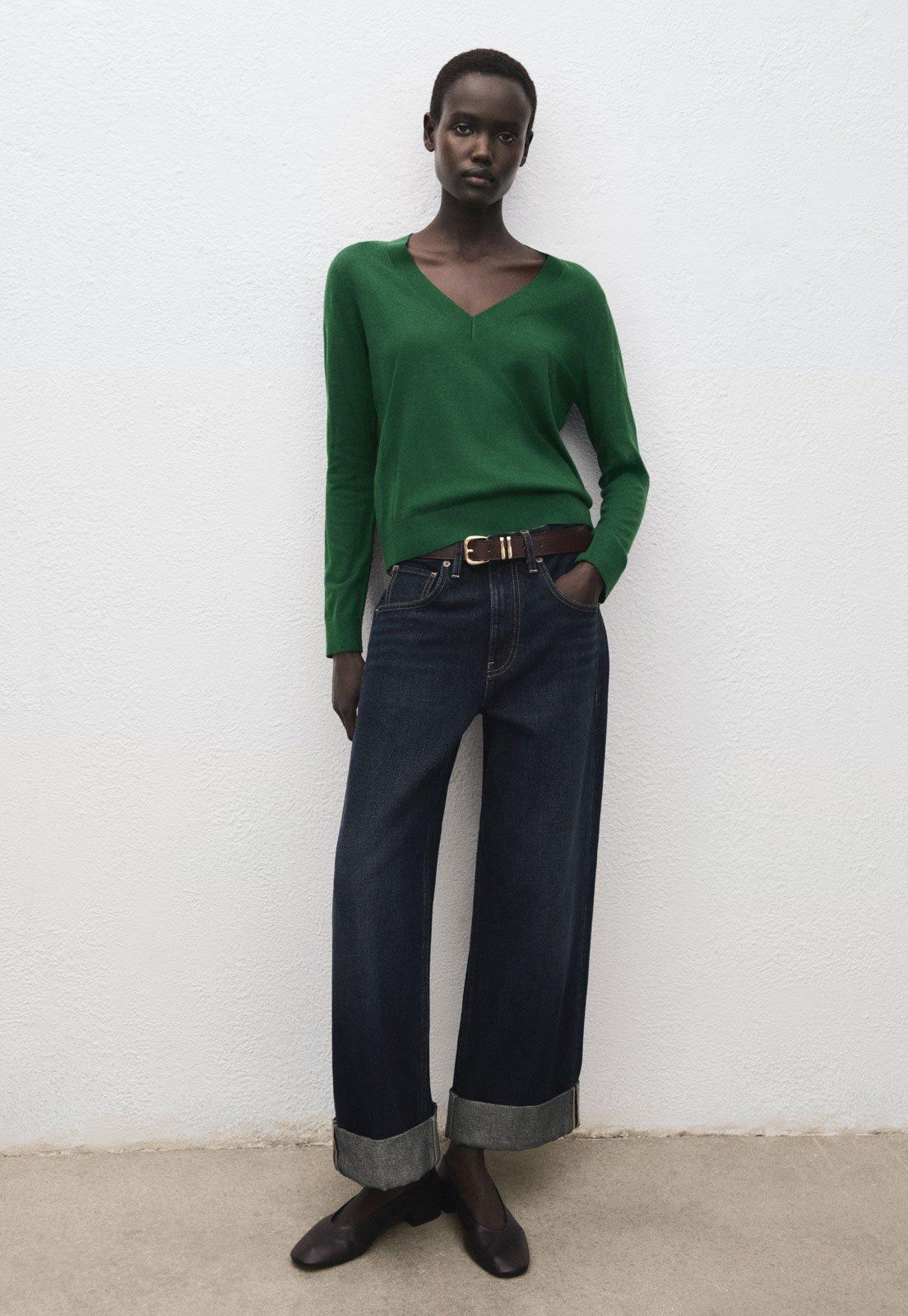 Suéter Feminino Mango Decote V Manga Longa Verde