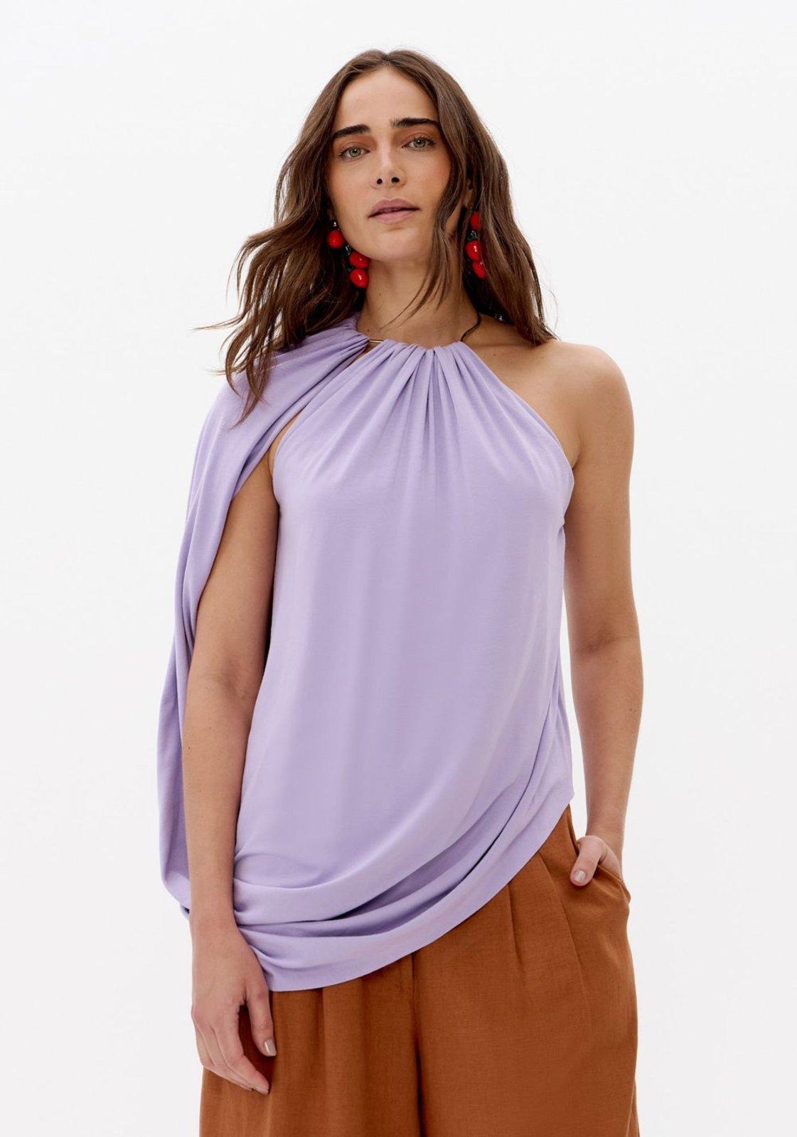 Blusa Assimétrica Malha Leve Lança Perfume