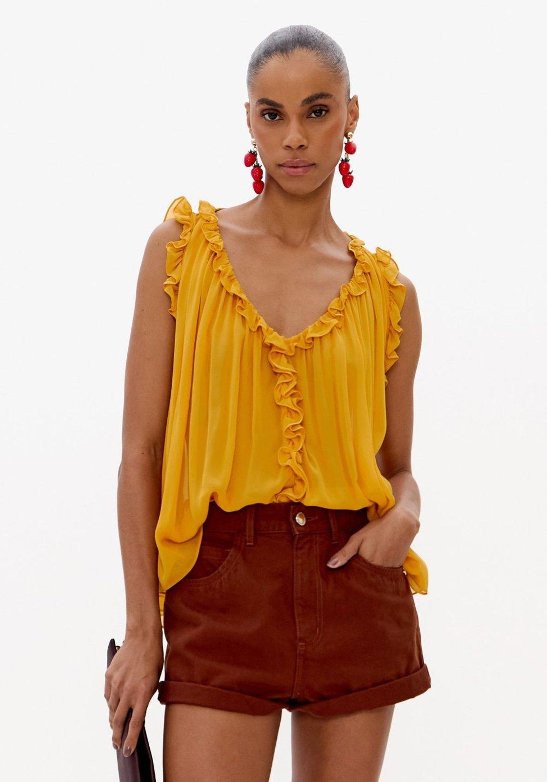 Blusa Bata De Chiffon De Viscose Lança Perfume