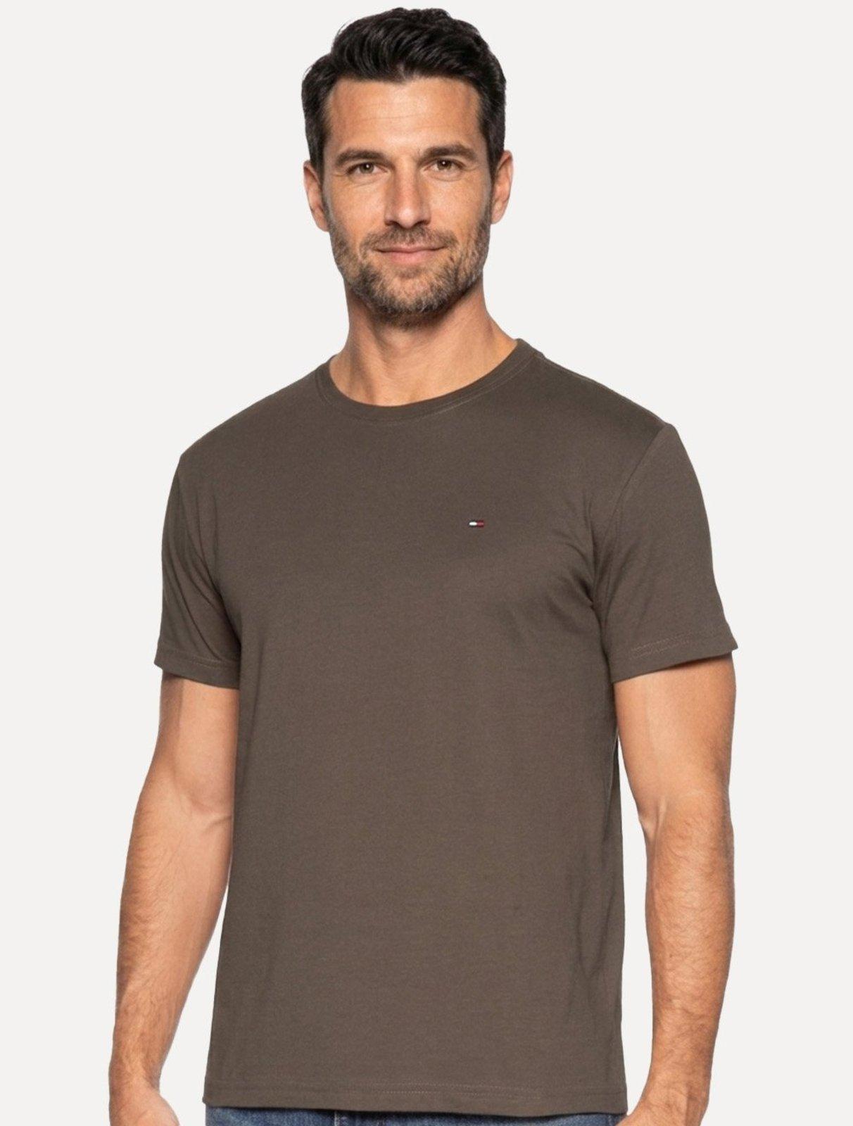Camiseta Tommy Hilfiger Masculina Essential Cotton Marrom