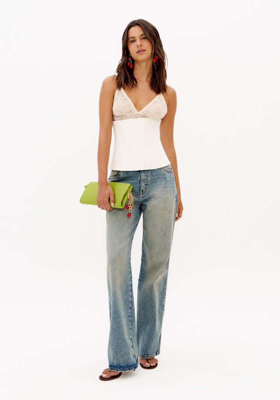 Calça Jeans Reta Cintura Média Lança Perfume