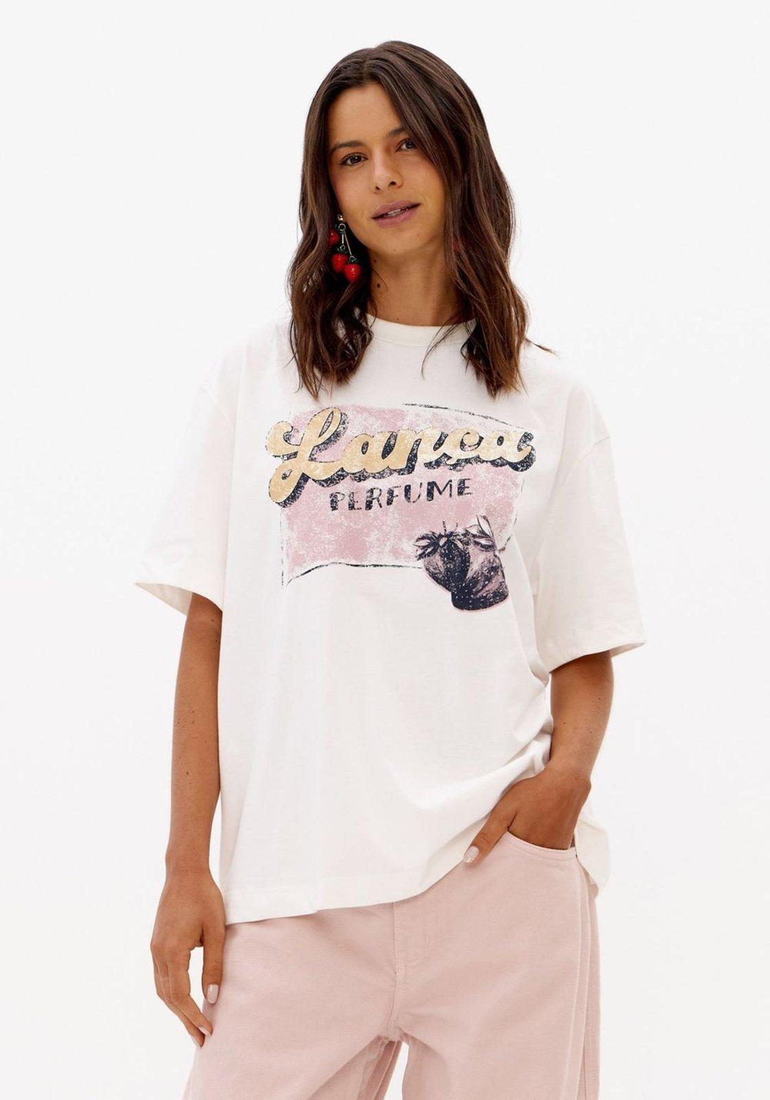 T-shirt Oversized Com Silk Lança Perfume