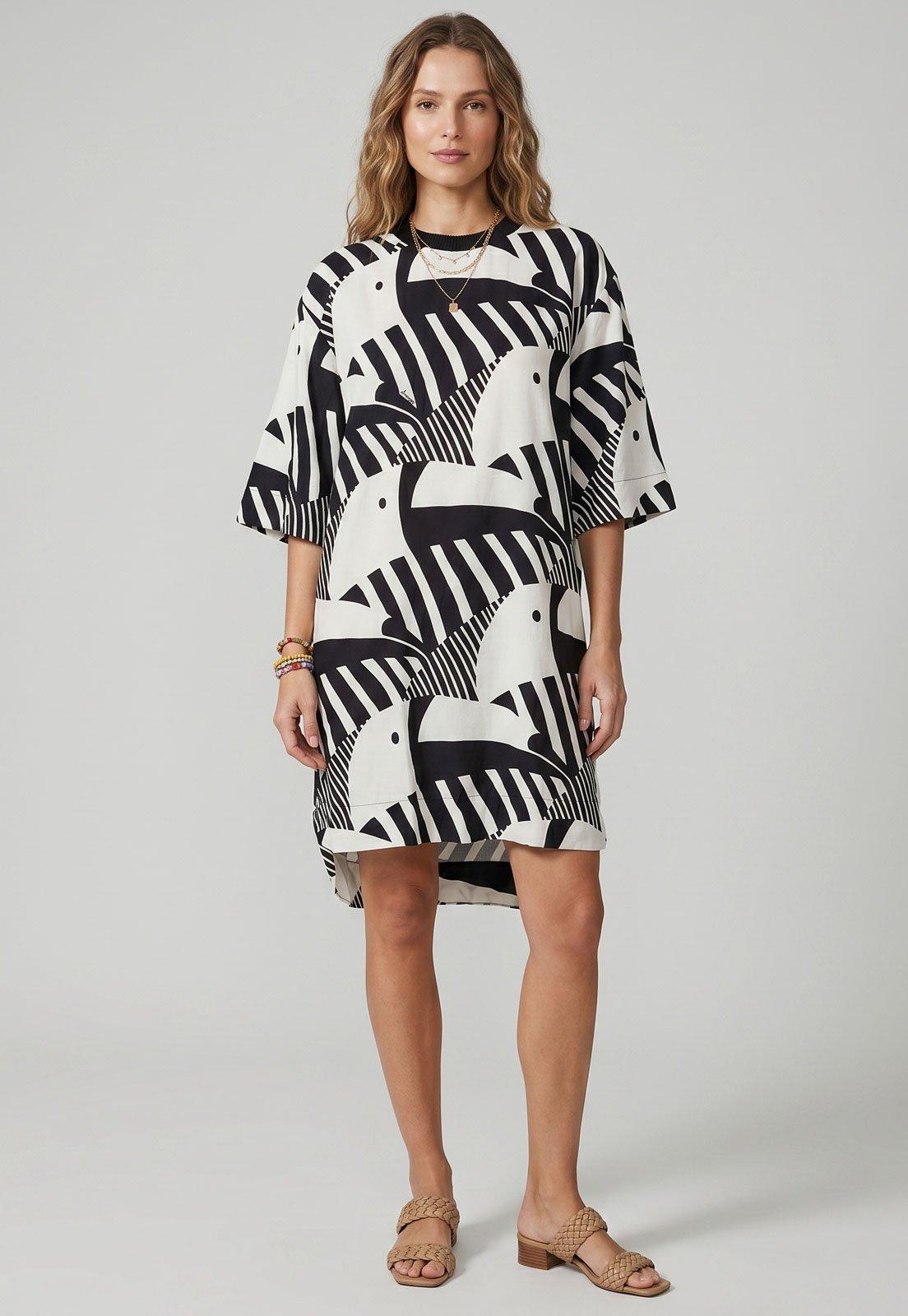 Vestido Feminino FARM Estampa Gráfica Preto