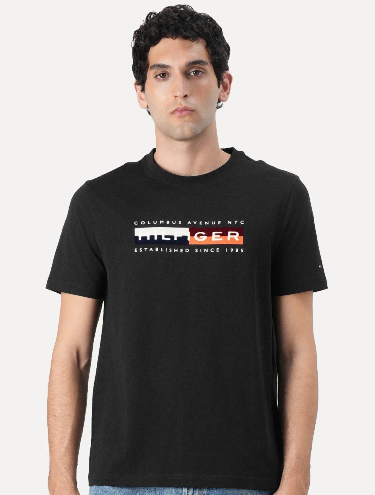 Camiseta Tommy Hilfiger Masculina Colour Block Graphic Preta