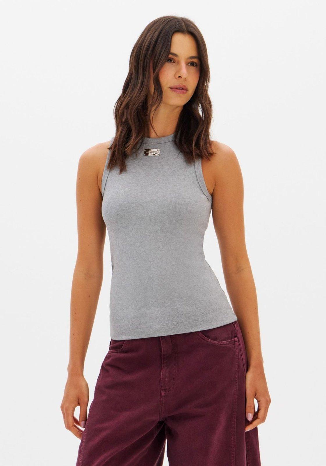 Blusa Sem Manga Malha Pesada Lança Perfume