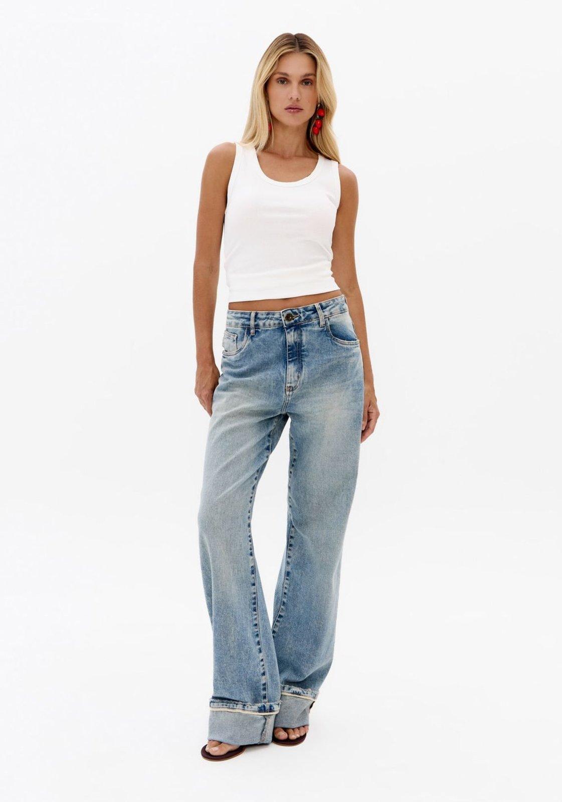 Calça Jeans Reta Cintura Média Lança Perfume