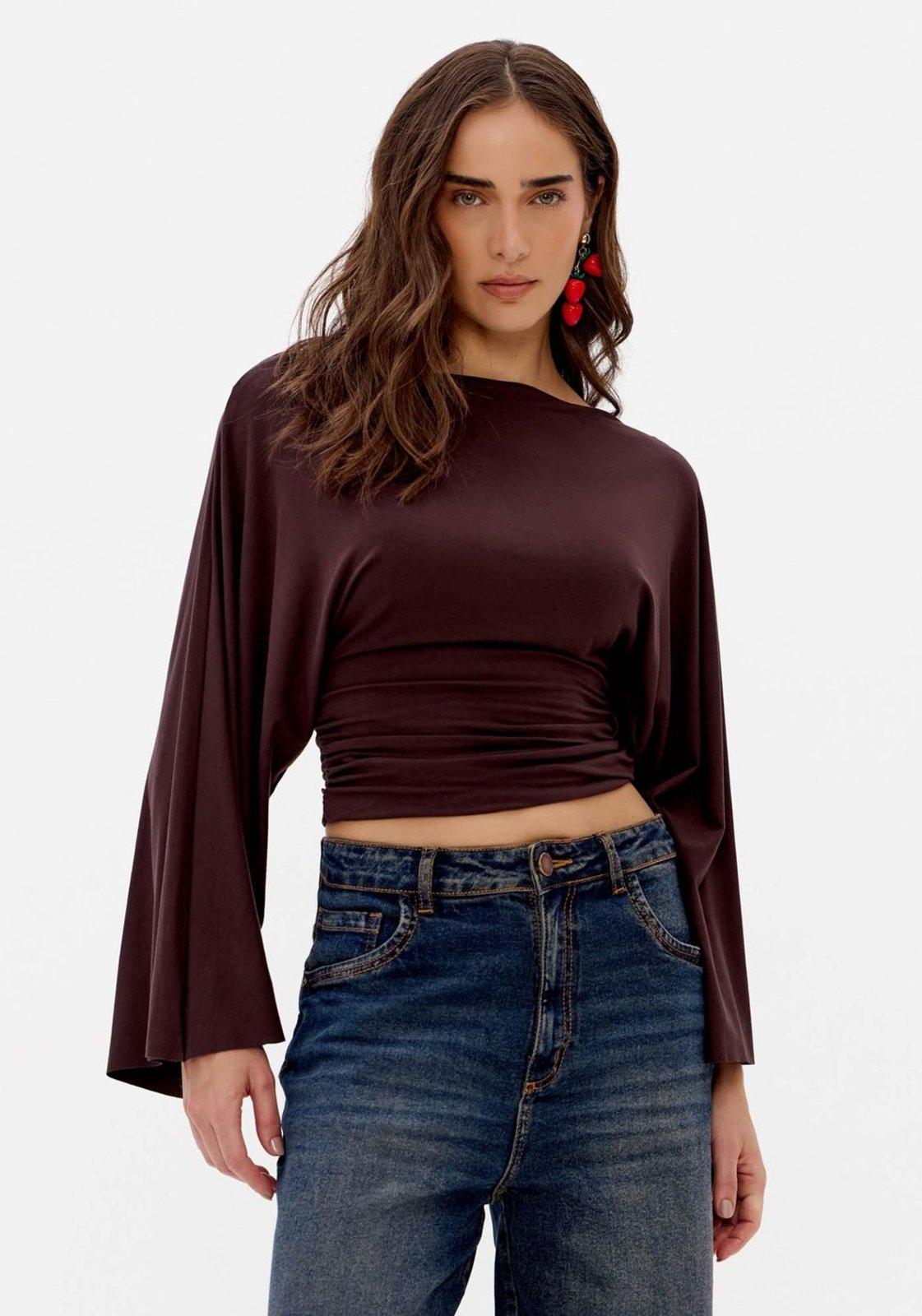 Blusa Manga Morcego Lança Perfume