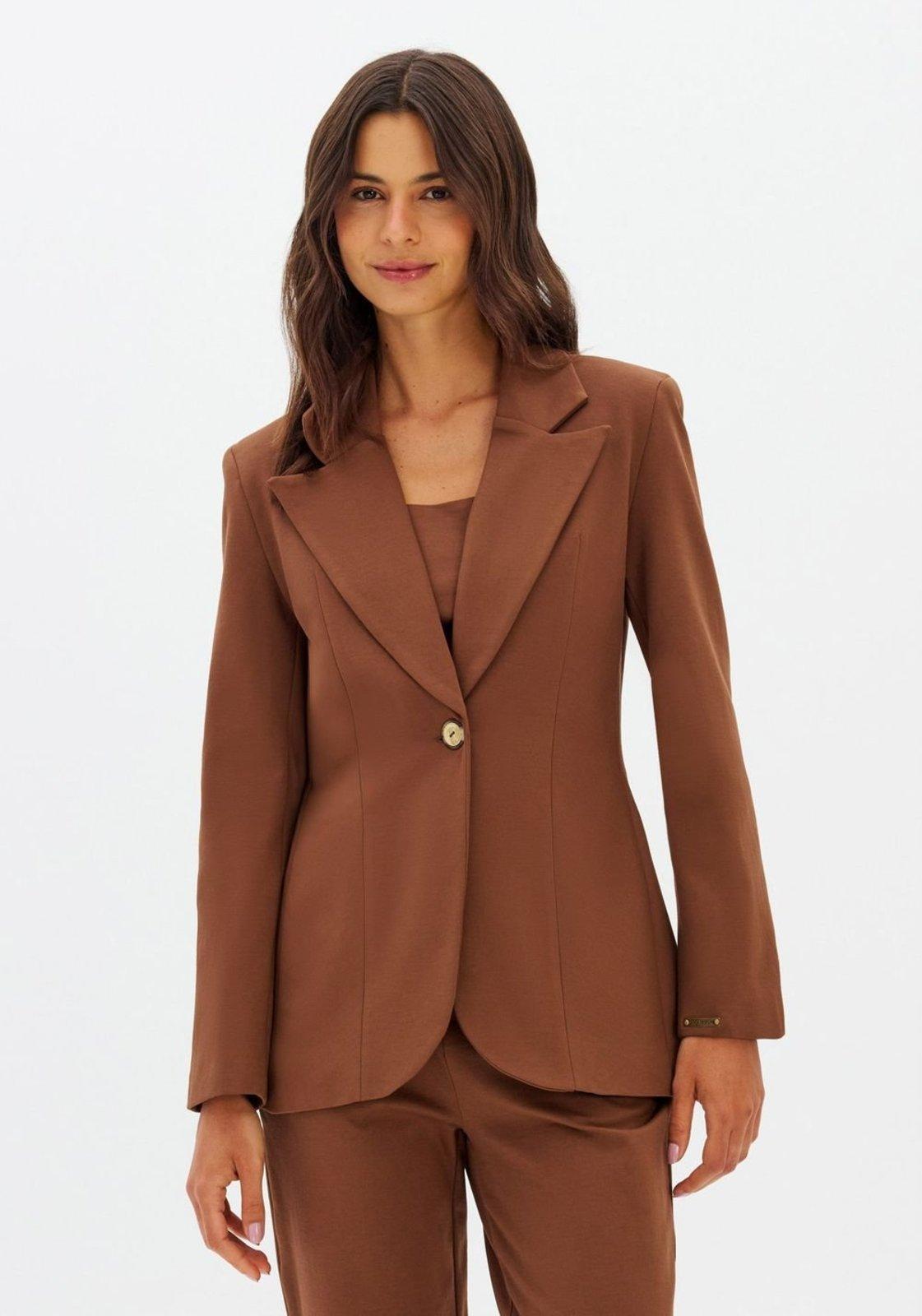 Blazer Slim Alongado com Botão Lança Perfume