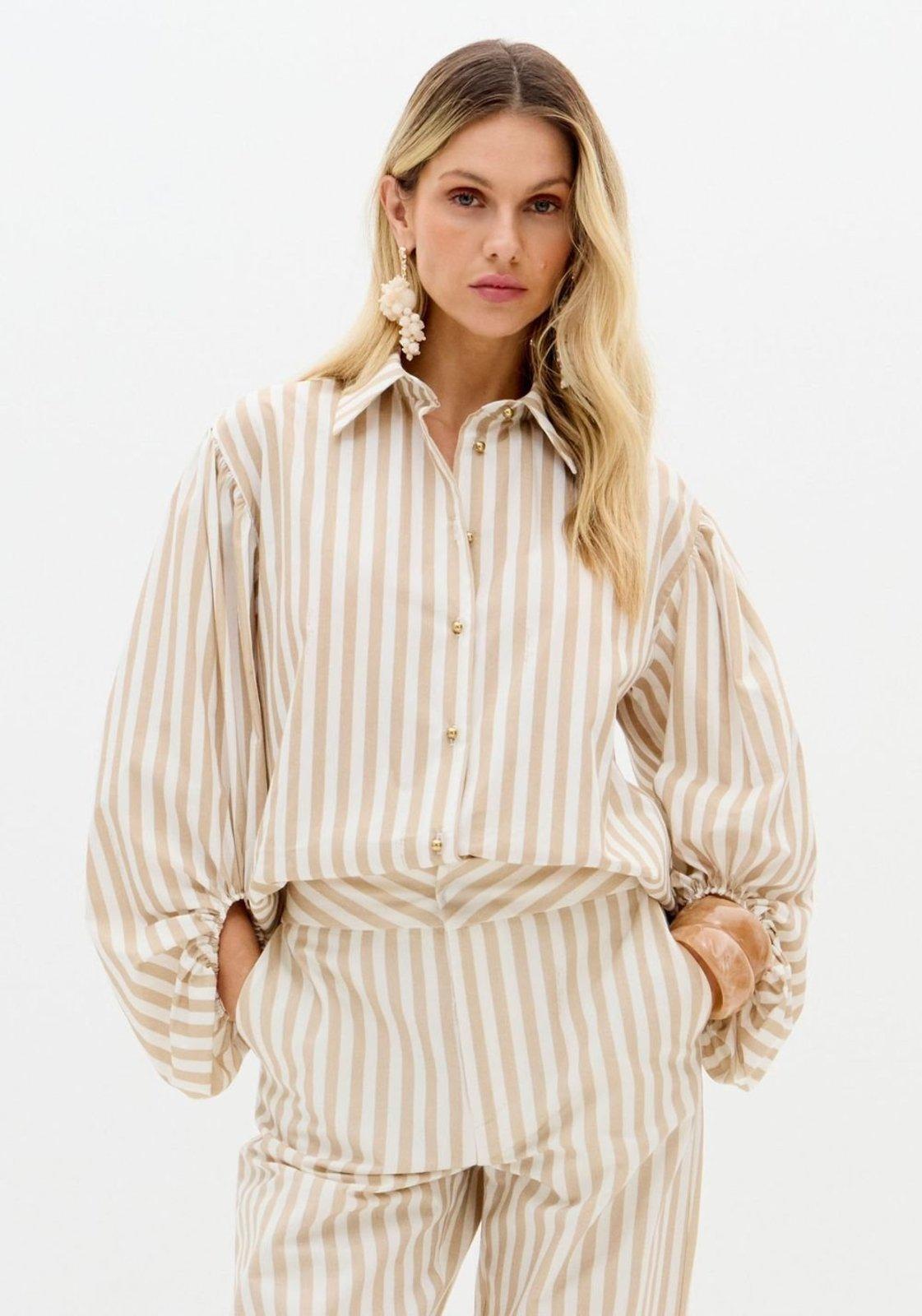 Camisa Alongada Manga Balonê Lança Perfume