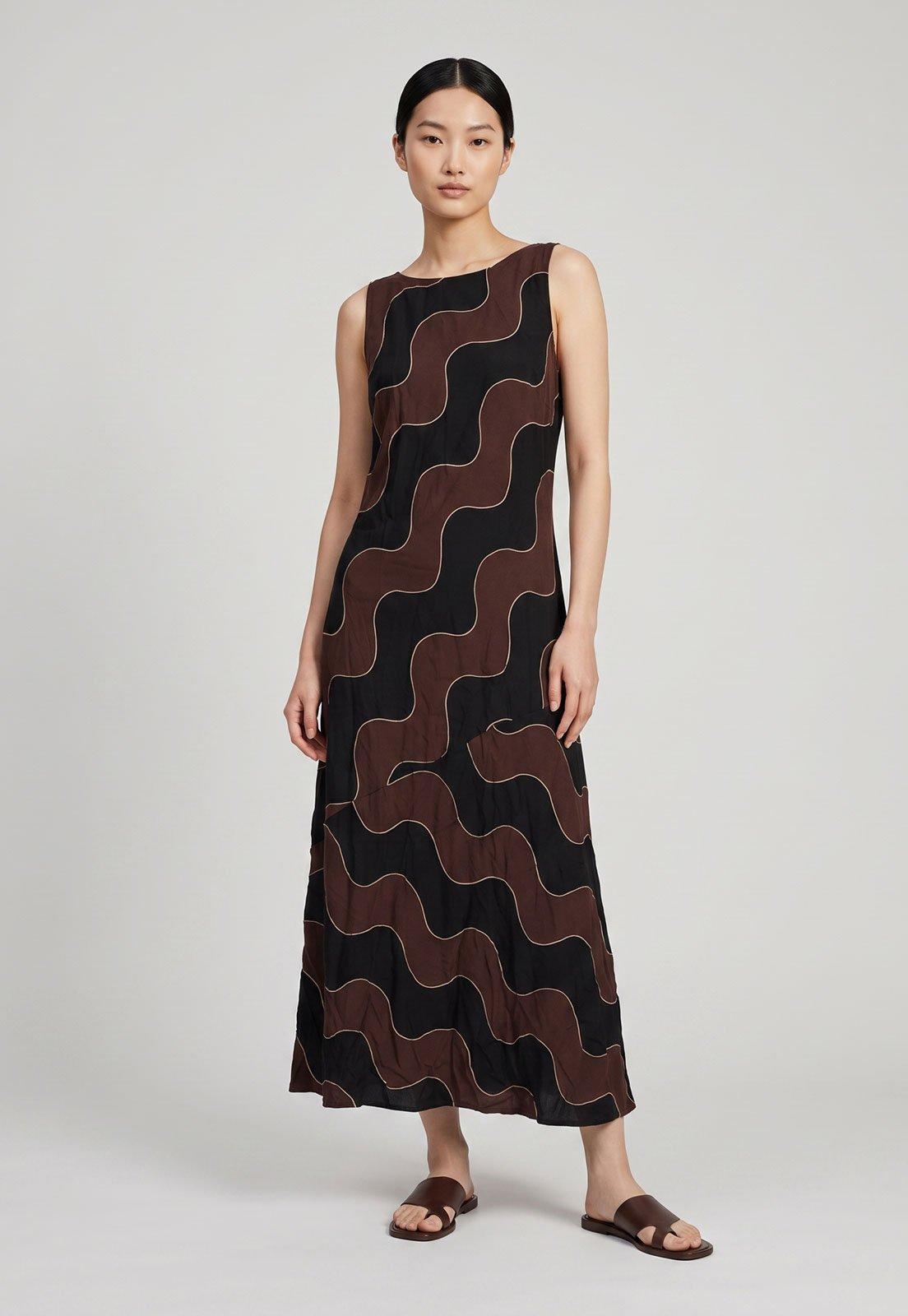 Vestido Feminino FARM Longo Alças Estampa Ondas Preto