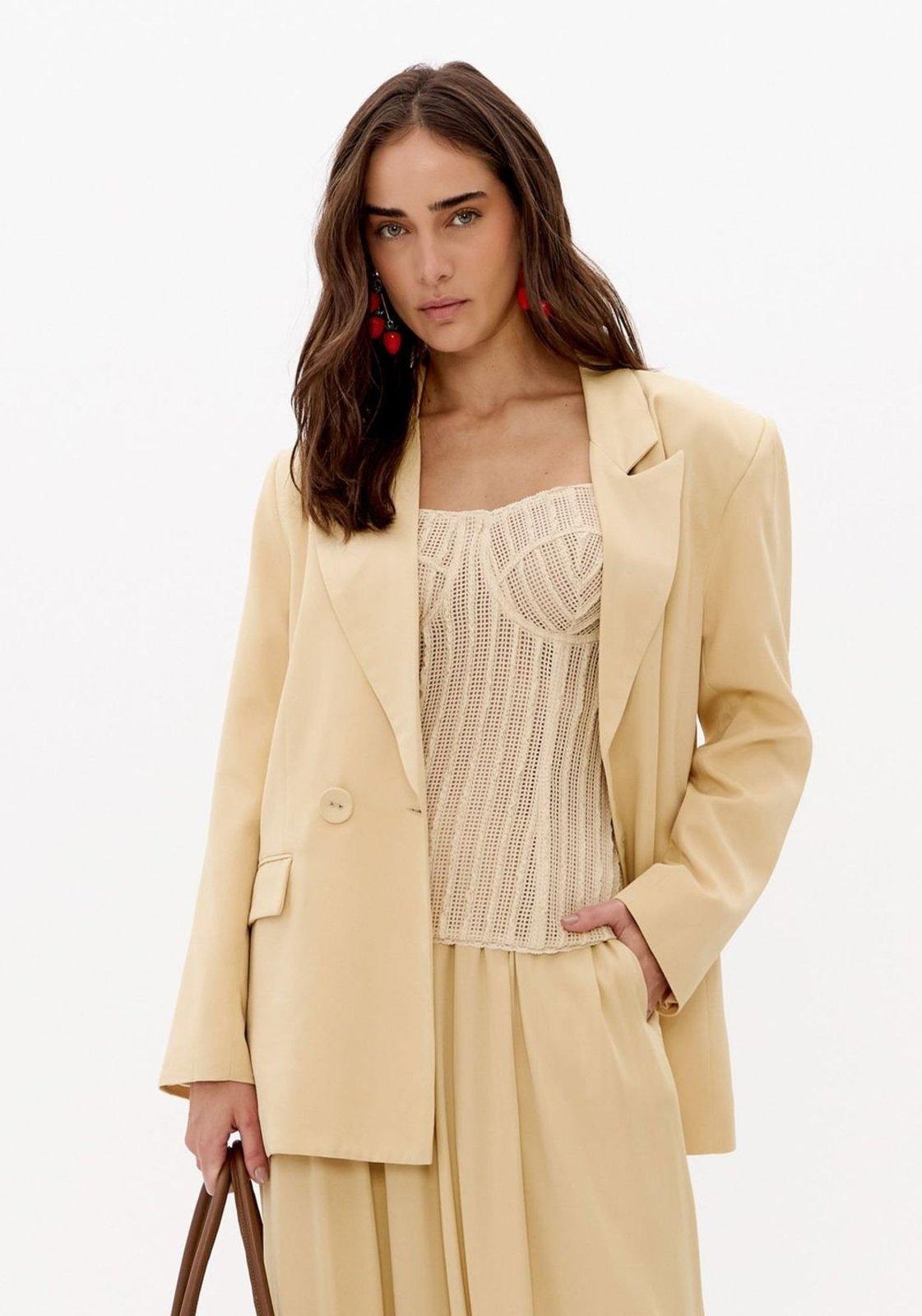 Blazer Regular Manga Longa Acetinado Lança Perfume