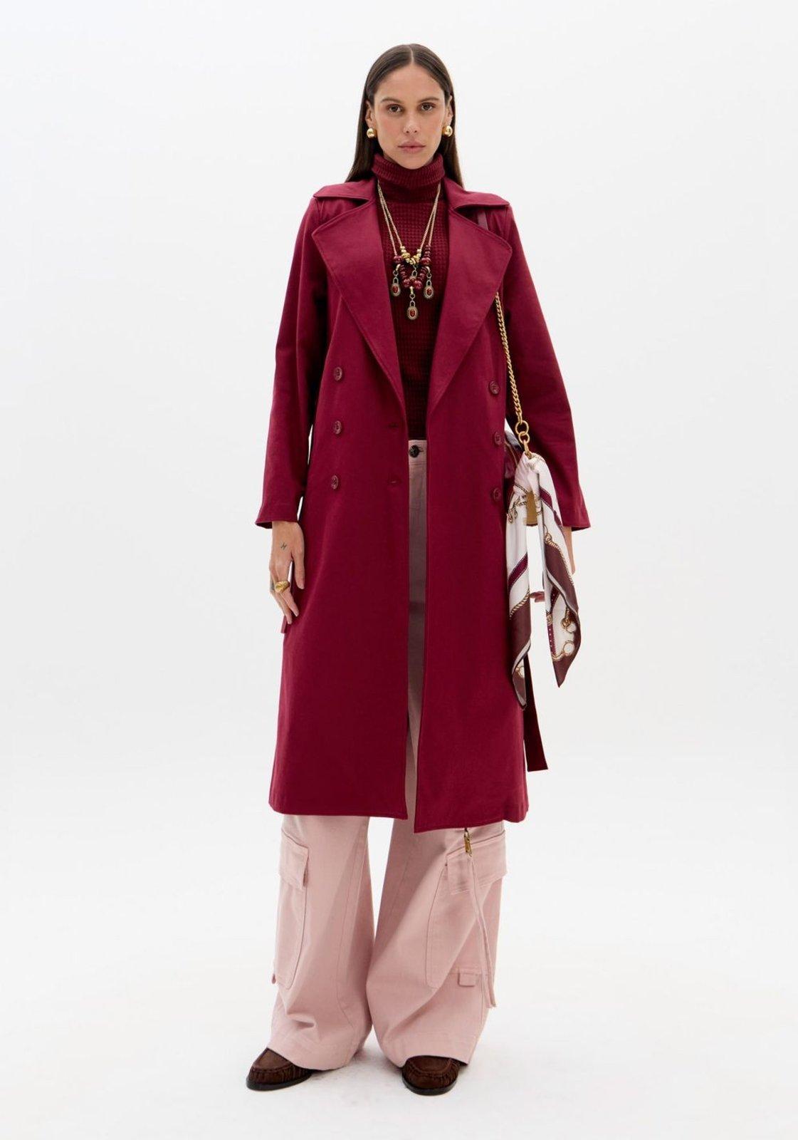 Trench Coat Com Faixa Lança Perfume