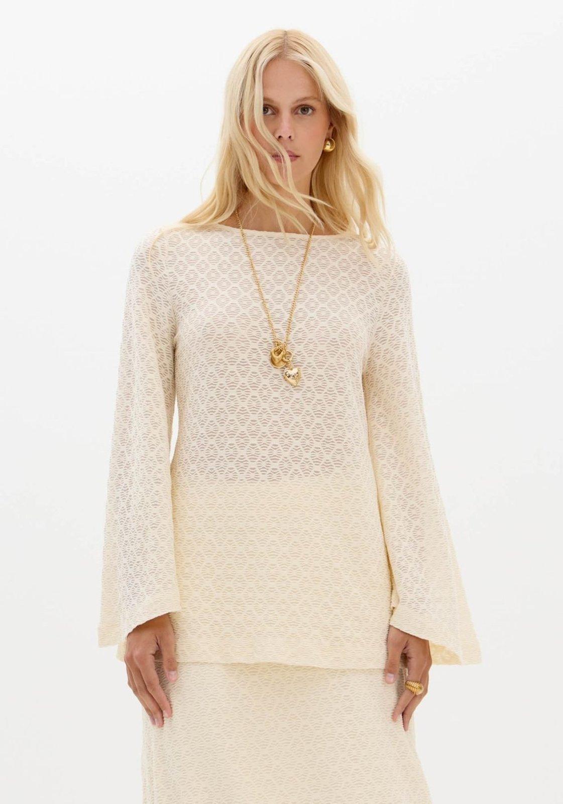Blusa Solta Manga Longa Flare Lança Perfume