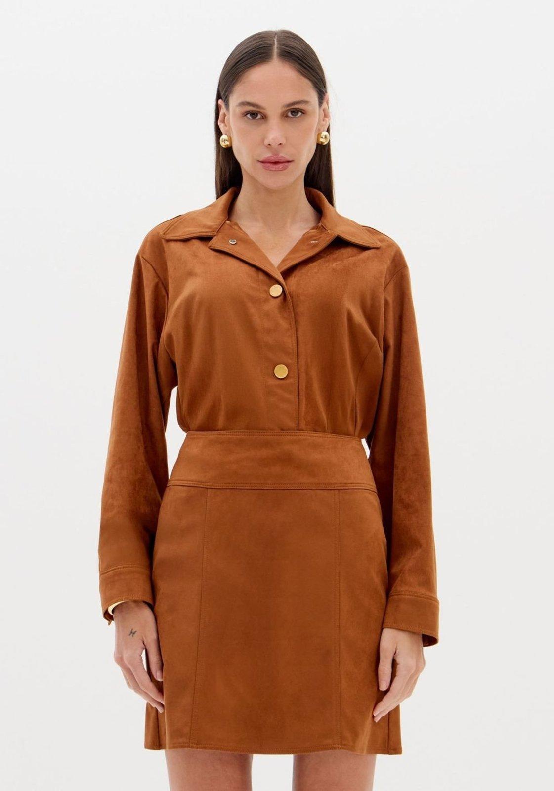 Camisa De Manga Longa Malha Suede Lança Perfume