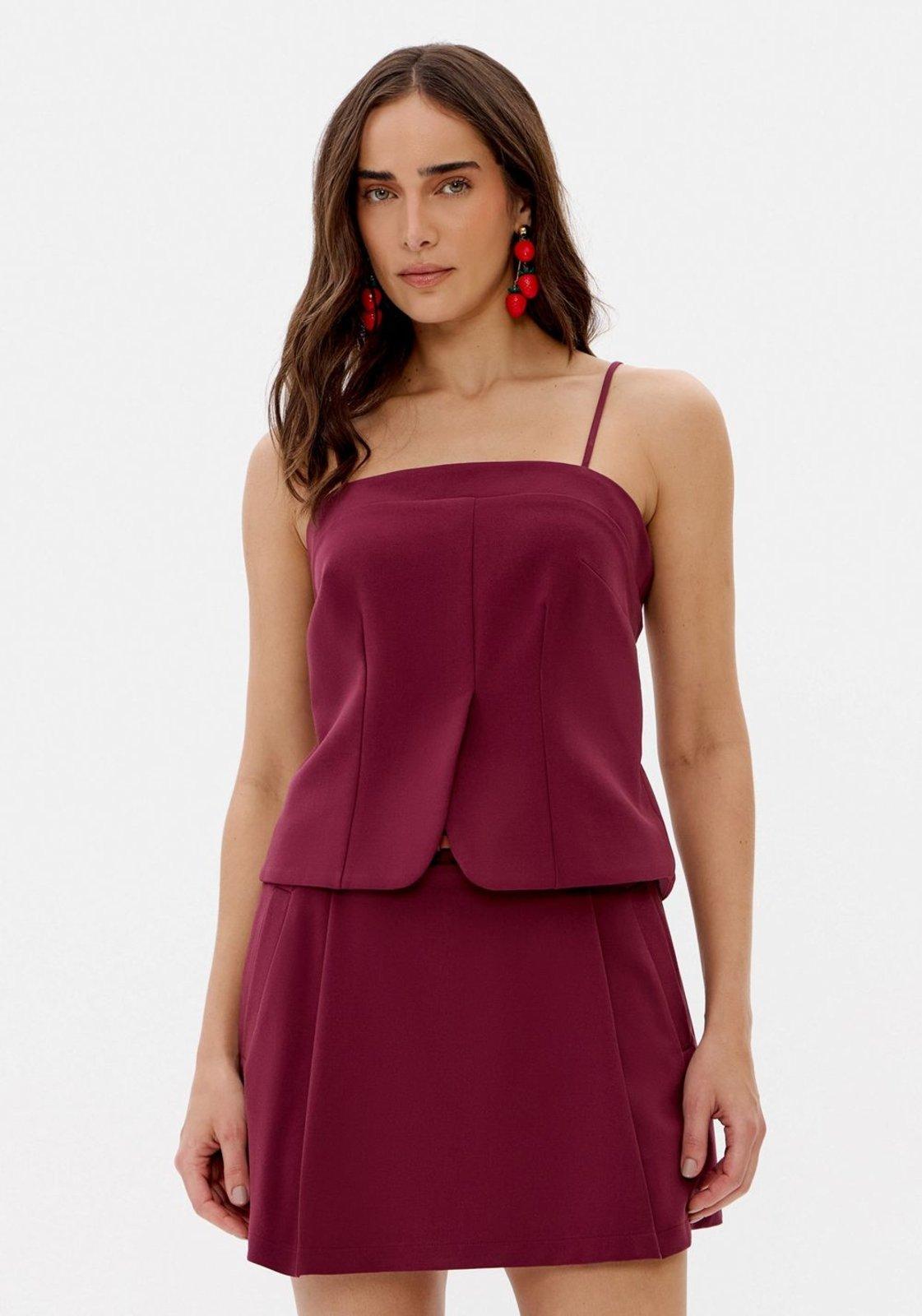 Blusa De Alças Decote Costas Lança Perfume