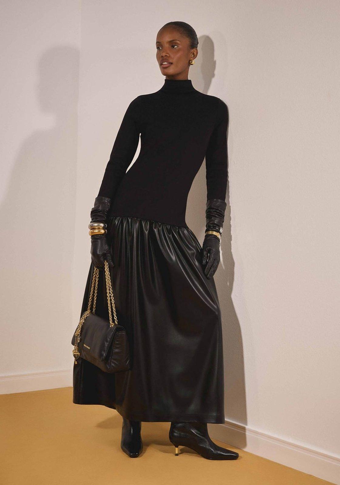Vestido Super Midi Evasê Lança Perfume