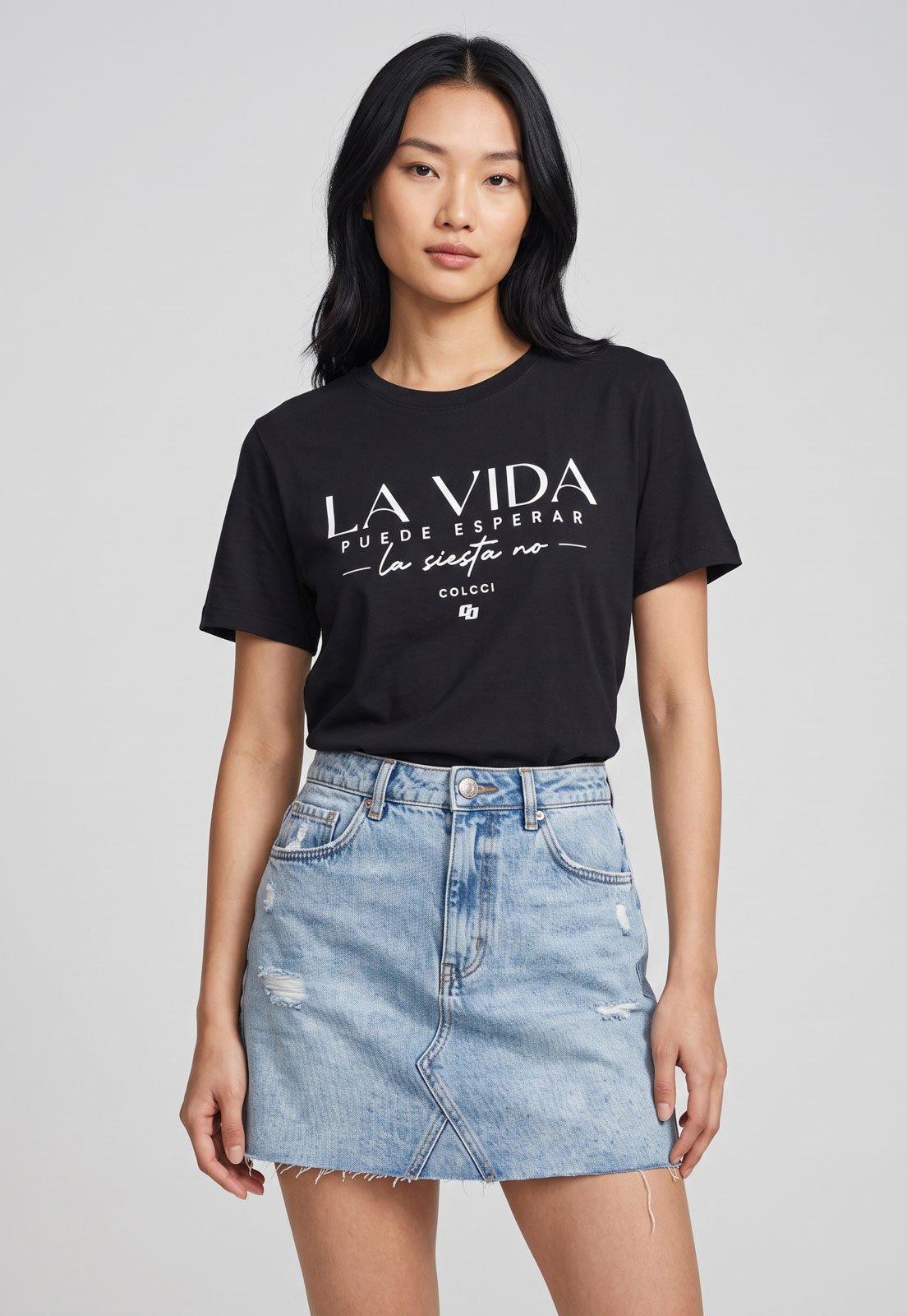 Camiseta Feminina Colcci Estampa La Vida Preta