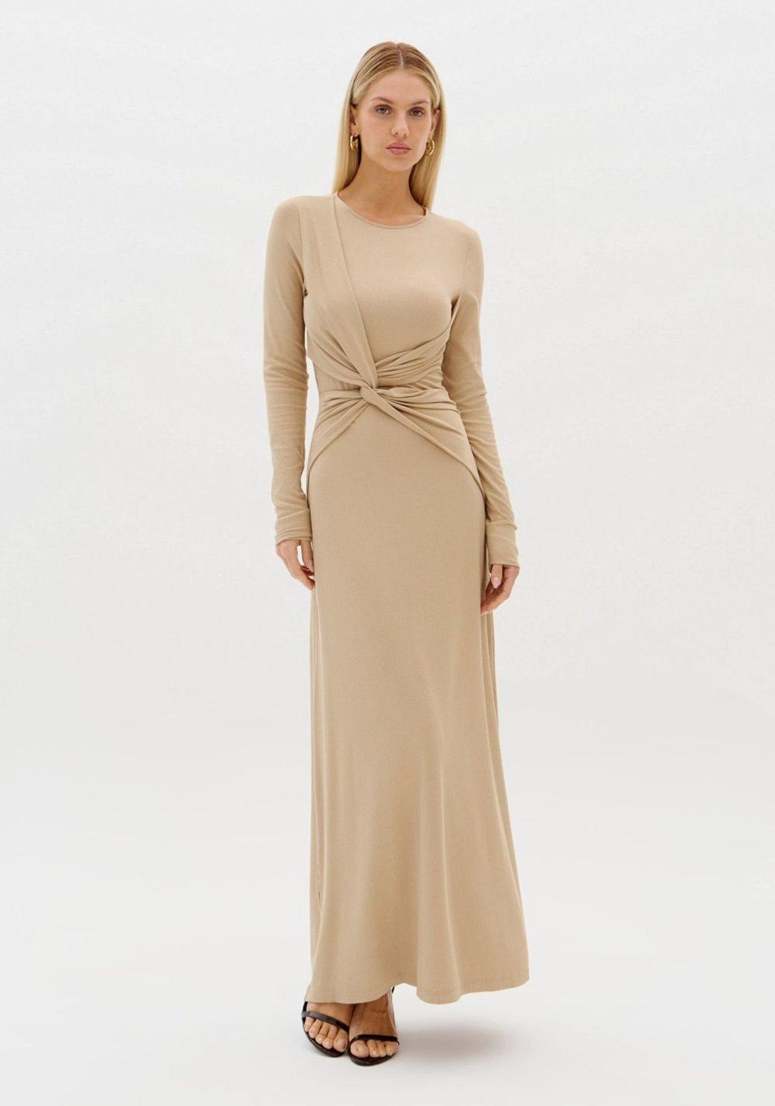 Vestido Canelado Manga Longa Com Torção Lança Perfume