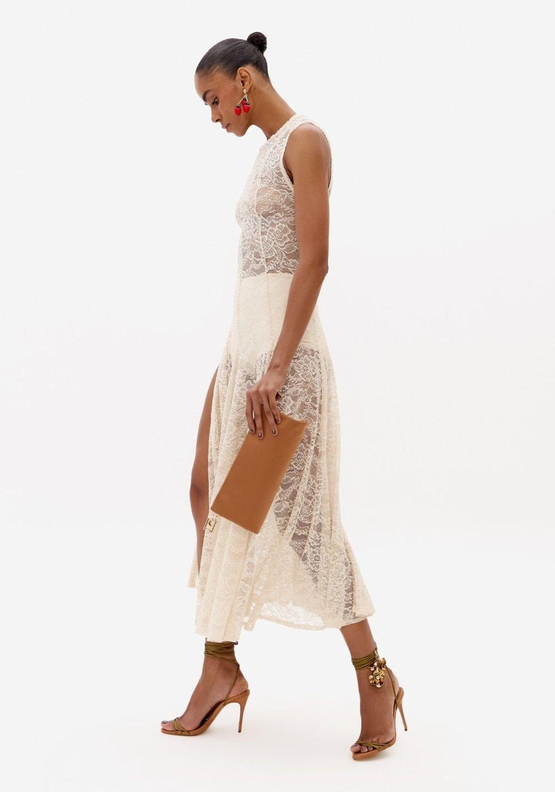 Vestido Evasê De Renda Lança Perfume