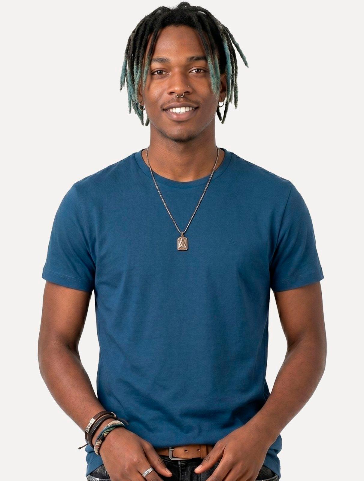 Camiseta Aramis Masculina Basic Lisa Mono Icon Azul Índigo
