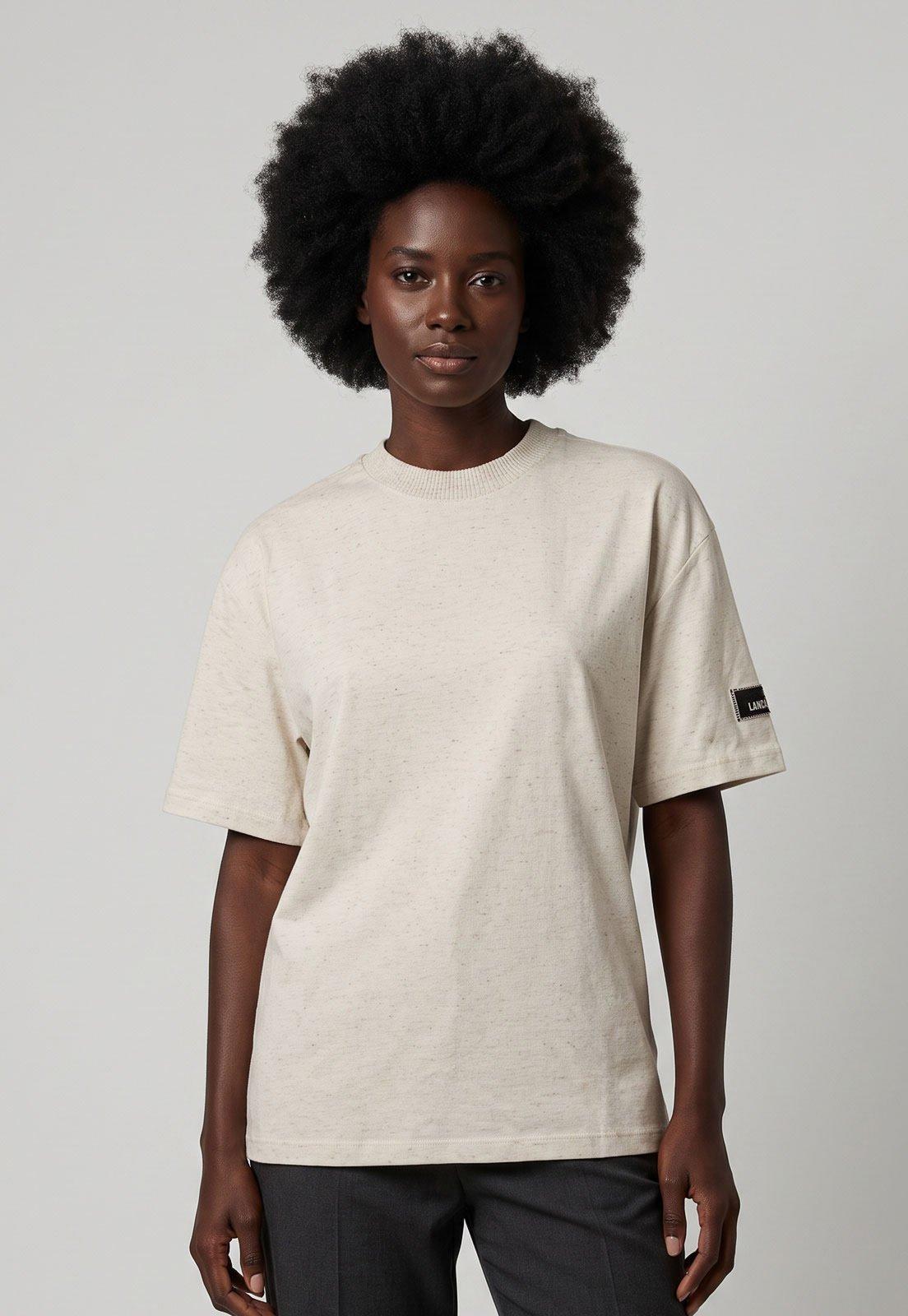 Camiseta Feminina Lança Perfume Decote Redondo Bege