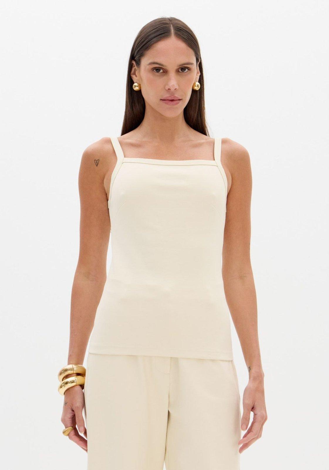 Blusa De Alças Com Decote Reto Lança Perfume