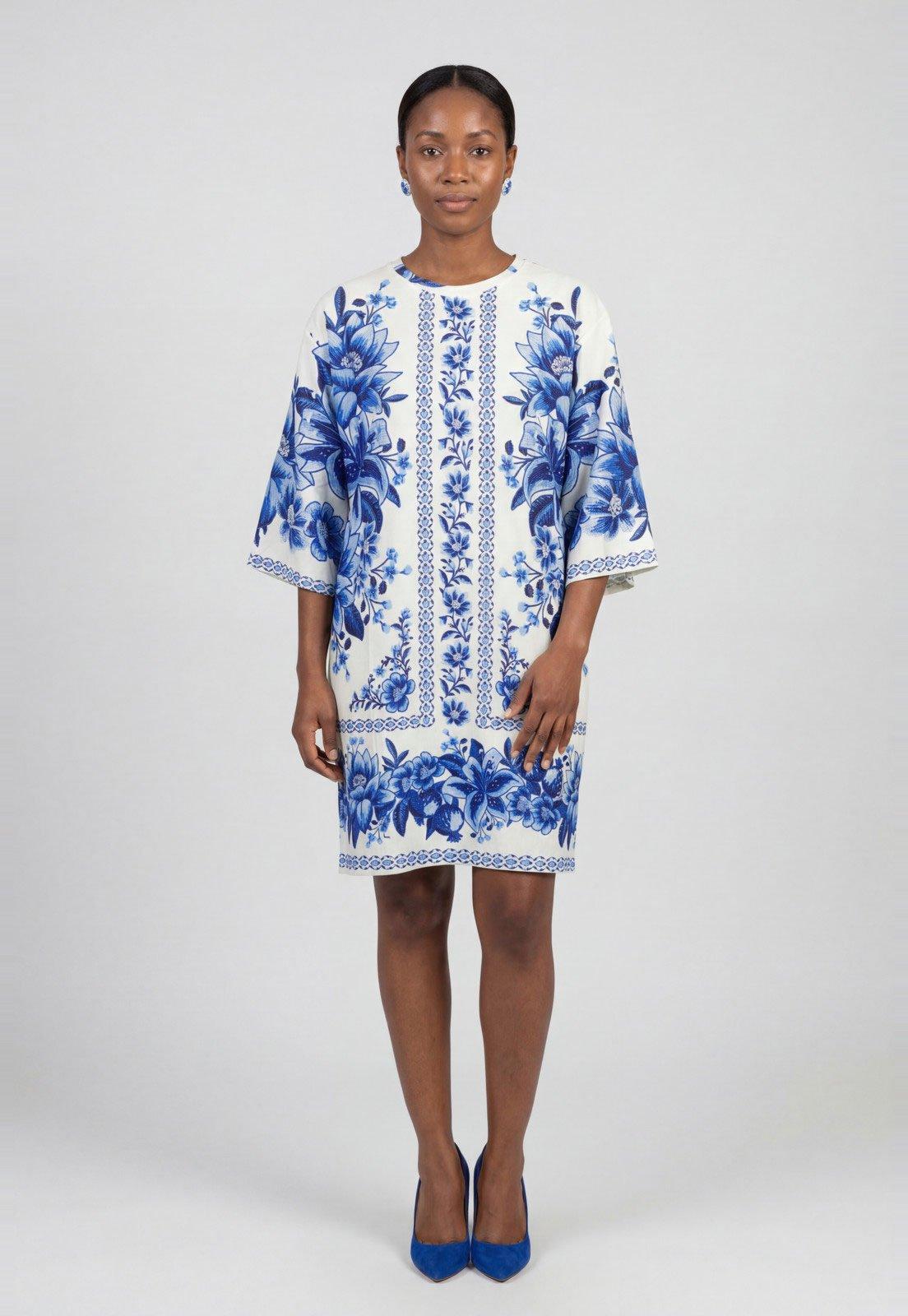 Vestido Feminino FARM Estampa Floral Azul
