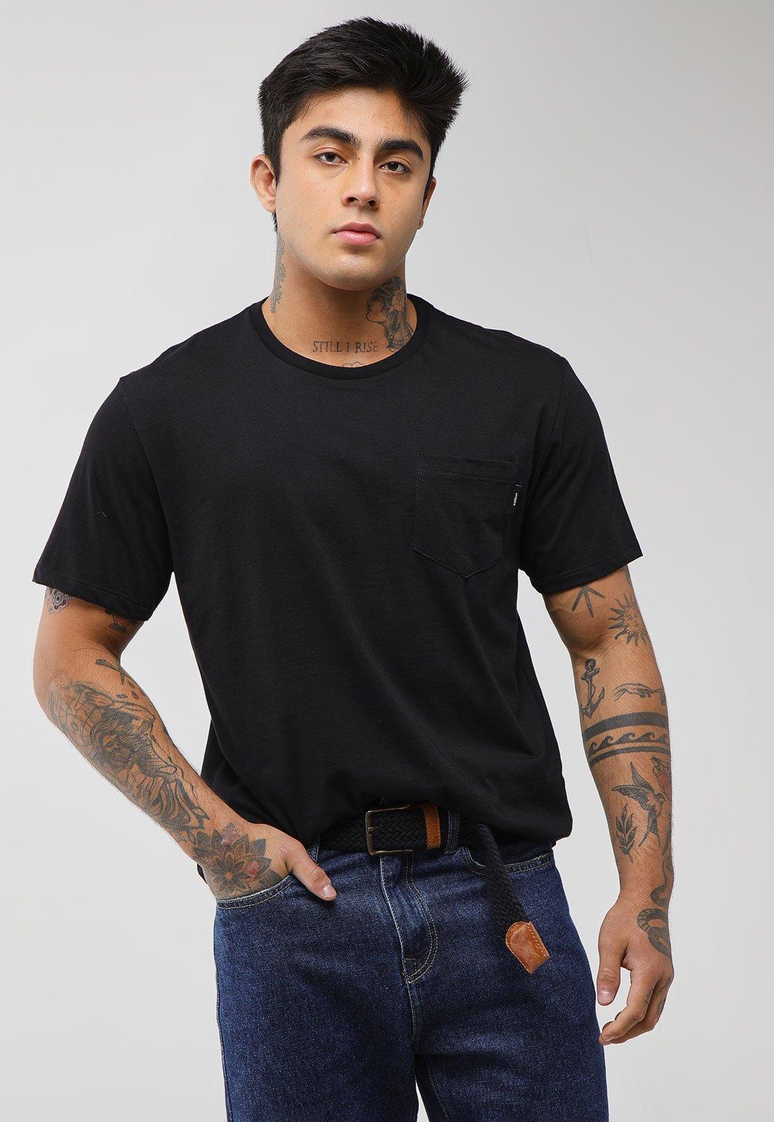 Camiseta Masculina Colcci Bolsinho Preta