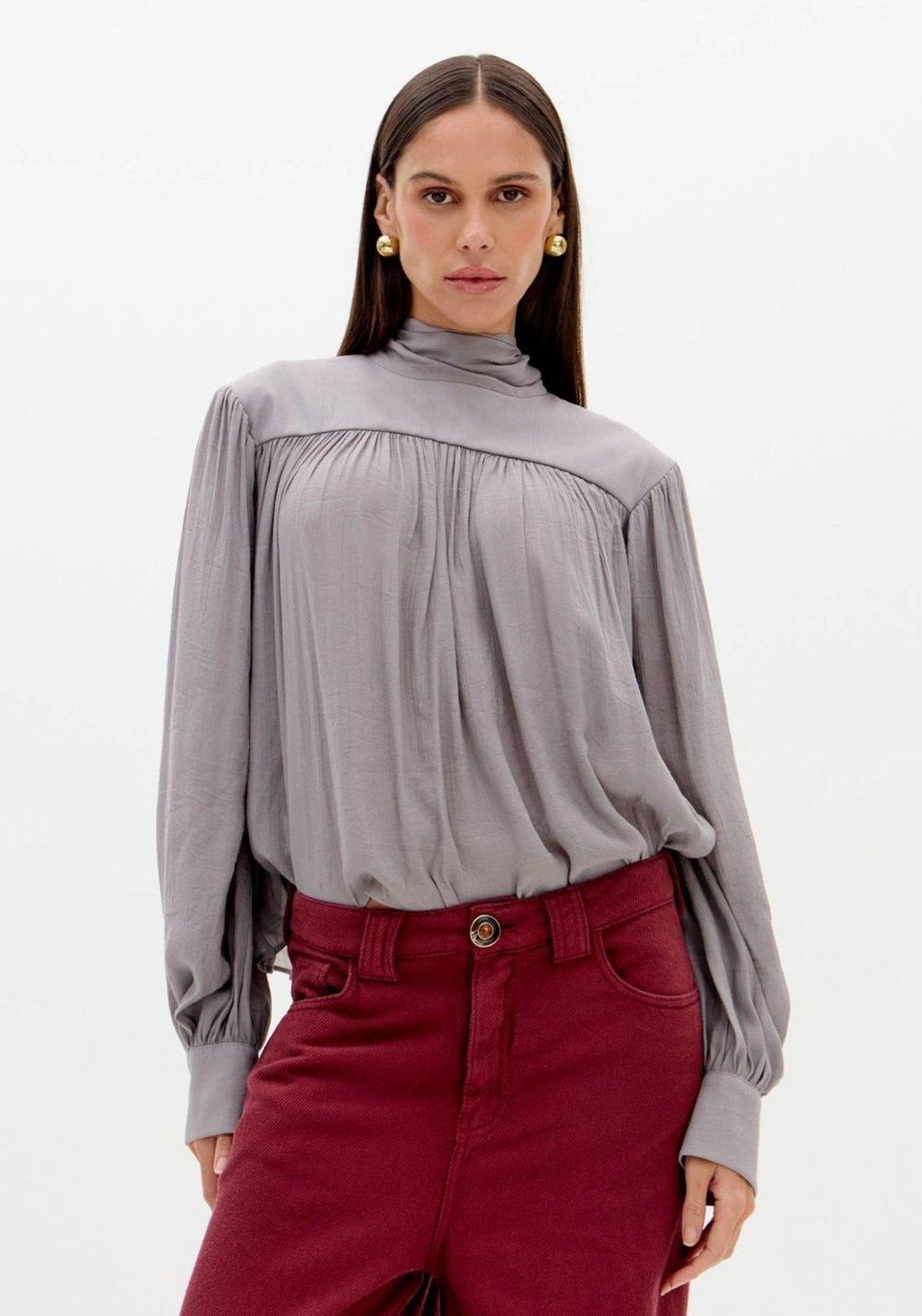 Blusa Manga Longa Com Laço Lança Perfume