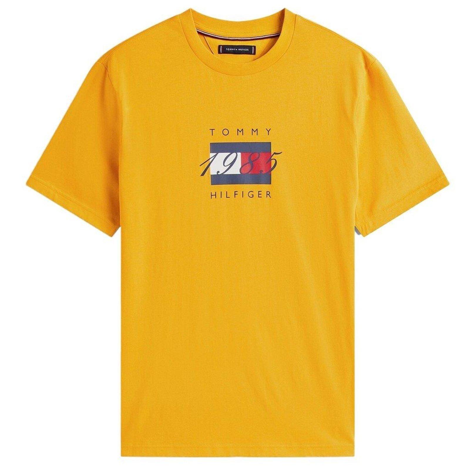 Camiseta Tommy Hilfiger Linear Flag Graphic Tee Amarelo